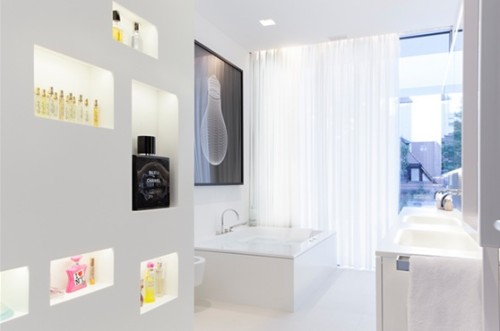 decorar-baño-moderno-blanco-1