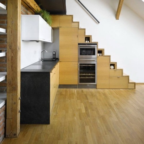 diseño-cocina-bajo-escalera-3