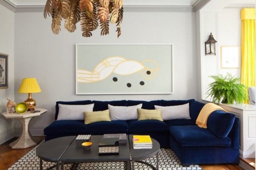 sala-decorada-sofá-azul-10