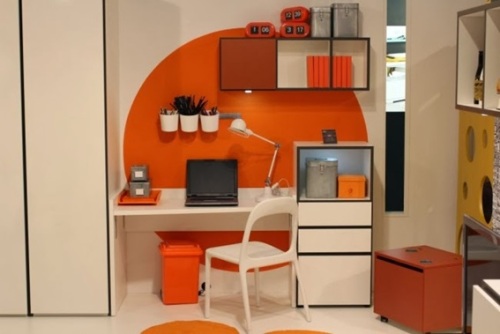 oficina color naranja