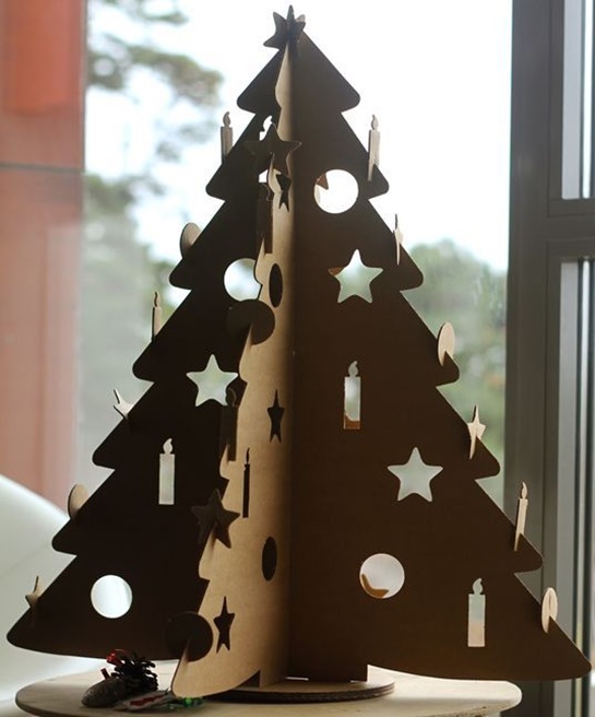 manualidad-árbol-navidad-cartón